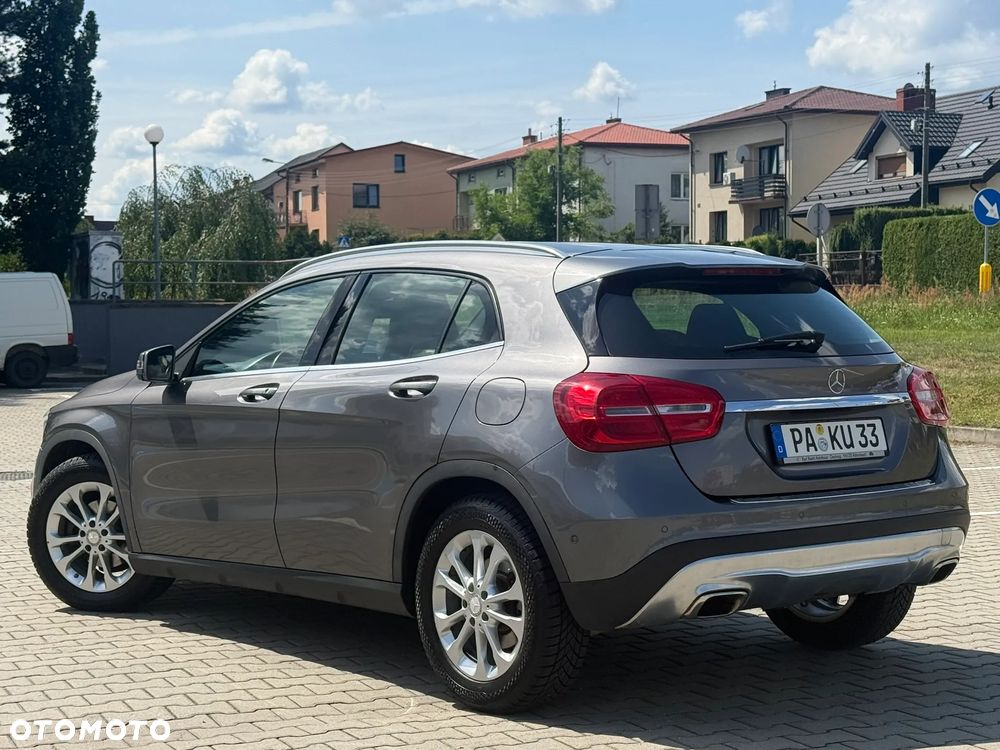 Mercedes-Benz GLA 200 UrbanStyle Edition - 7
