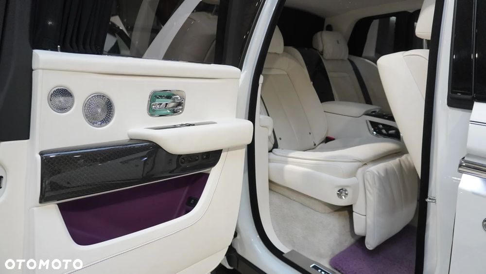 Rolls-Royce Cullinan Black Badge - 11