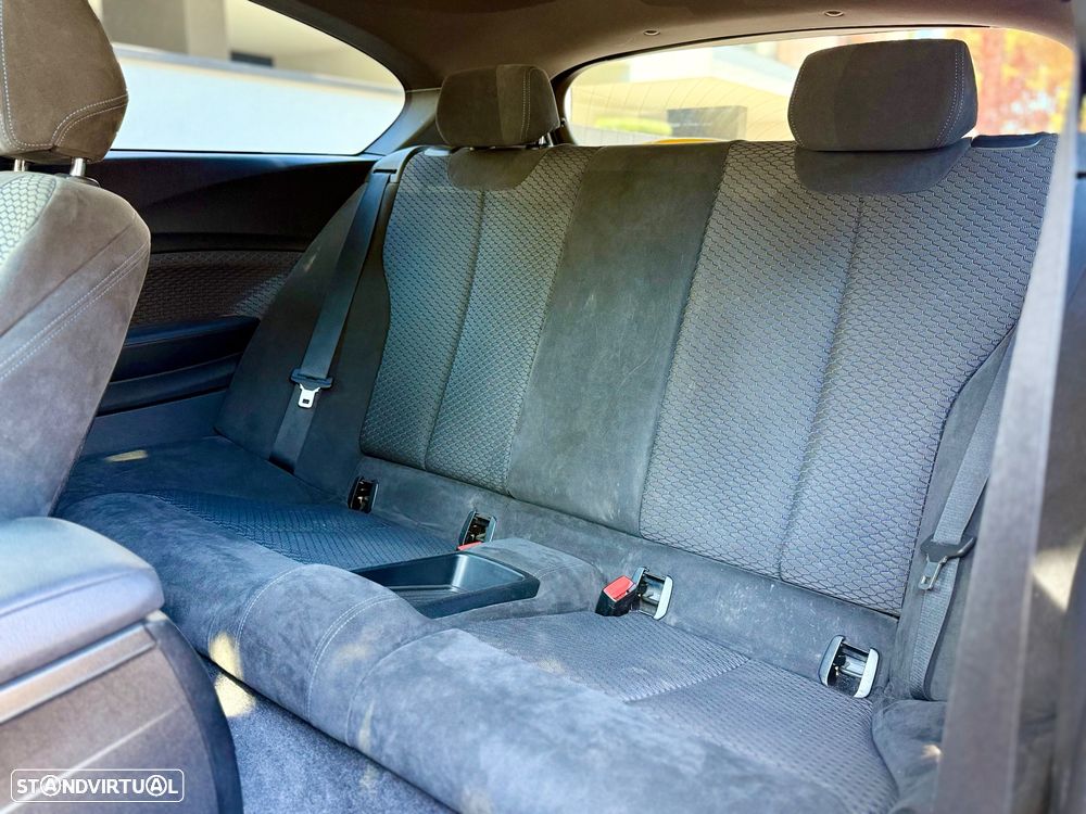 BMW 120 d Pack M - 11