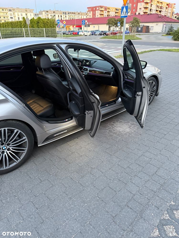 BMW Seria 5 530i M Sport sport - 21
