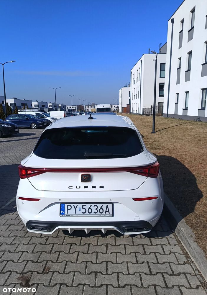 Cupra Leon 1.5 eTSI DSG - 5