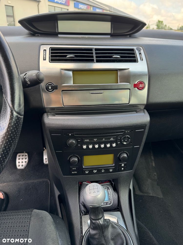 Citroën C4 1.6 16V VTR - 14