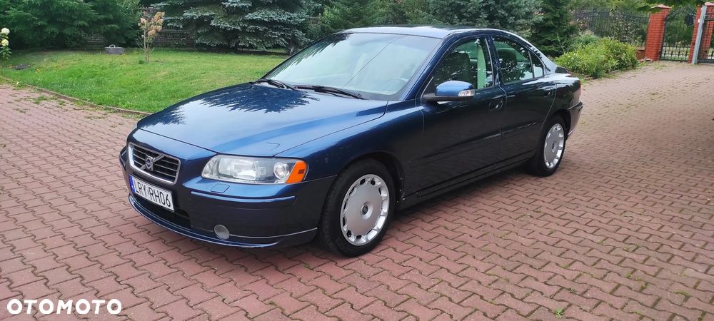 Volvo S60 2.4 Momentum - 2