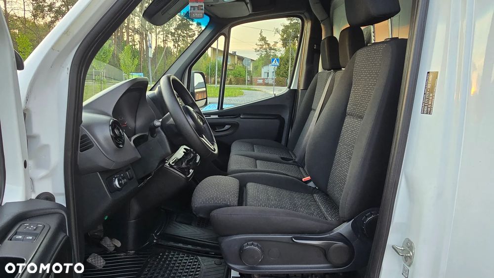 Mercedes-Benz SPRINTER 519 CDI 907❗❗3.0 190 KM V6 / MANUAL / PLANDEKA 10 PALET / PODNOSZONY DACH / BLIŹNIAKI / ZABUDOWA JEGGER / PODUSZKI PNEUMATYCZNE / SYPIALKA / SALON POLSKA ❗❗ - 30