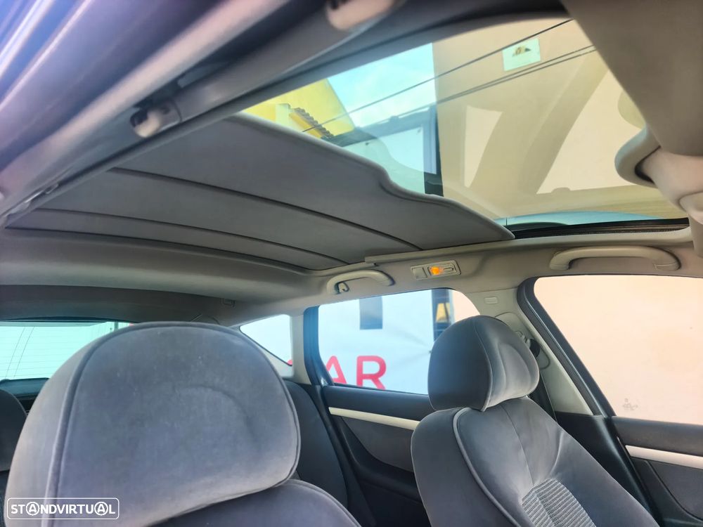 Peugeot 407 SW 1.6 HDi Griffe - 18