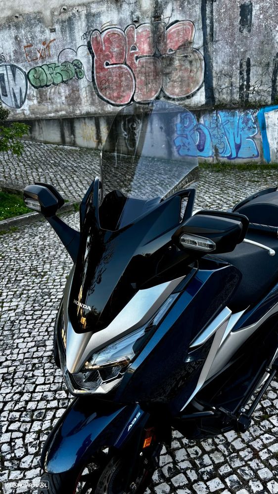 Honda Forza - 9