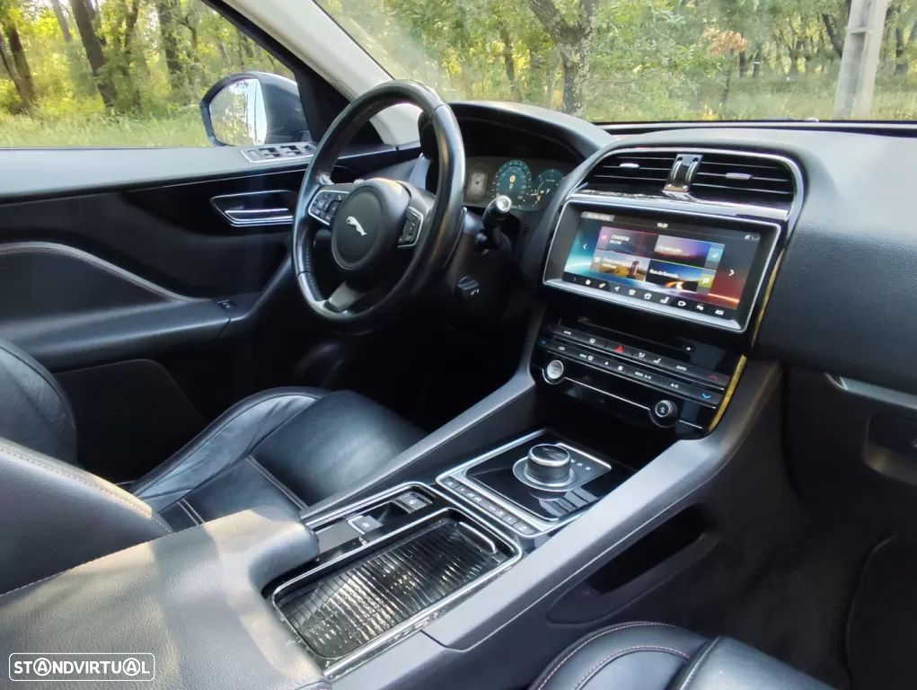 Jaguar F-Pace 2.0 i4D Prestige Aut. - 18