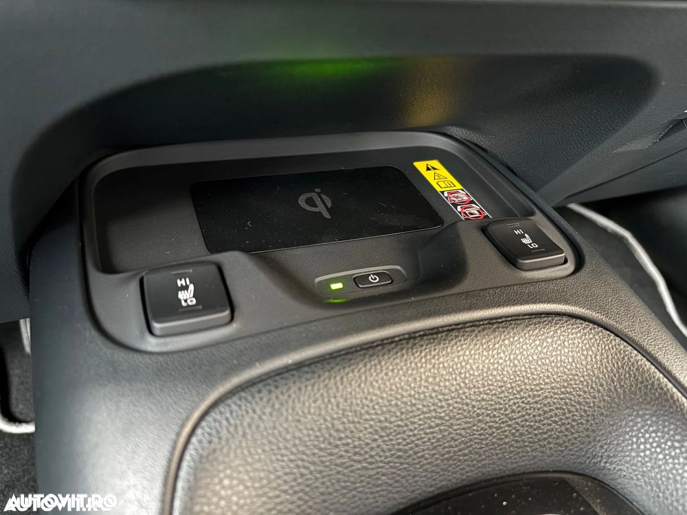 Toyota Corolla 1.8 Hybrid Business Edition - 19