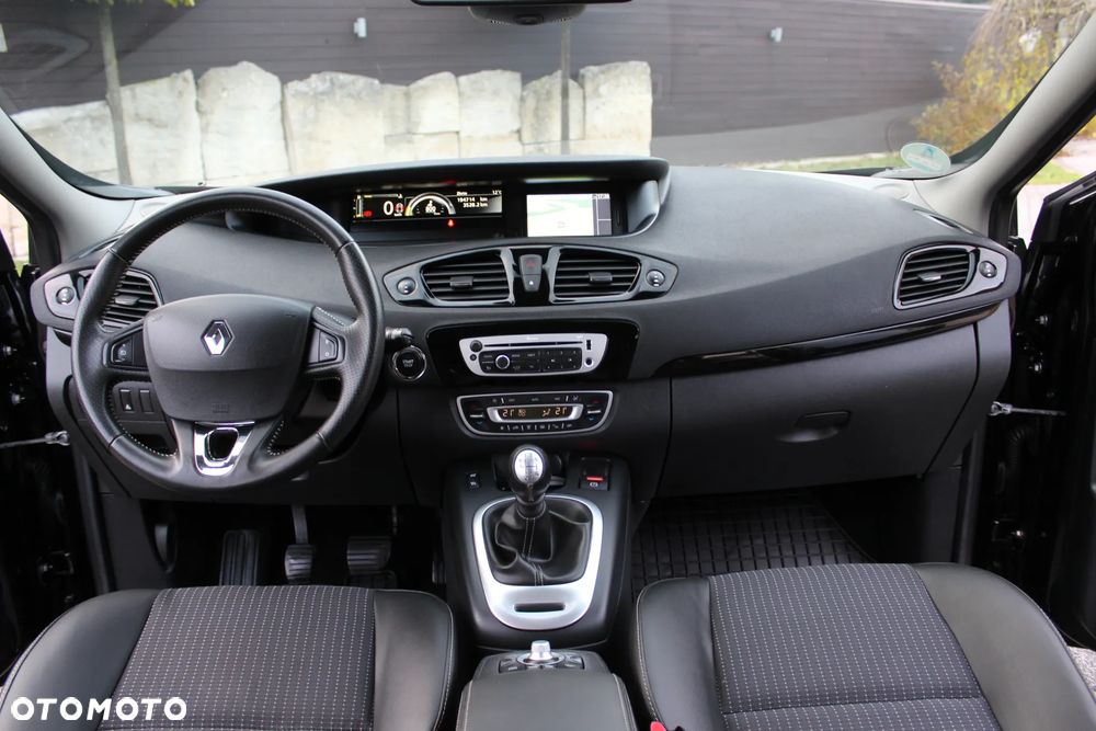 Renault Grand Scenic dCi 160 Bose Edition - 19