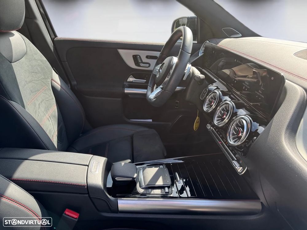 Mercedes-Benz EQA 250+ AMG Line - 23