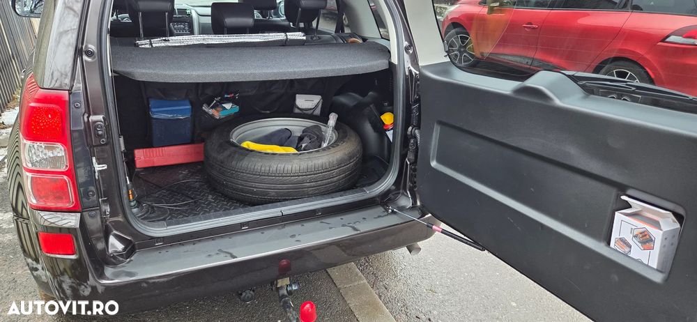 Suzuki Grand Vitara 1.9 DDIS JLX-EL - 19