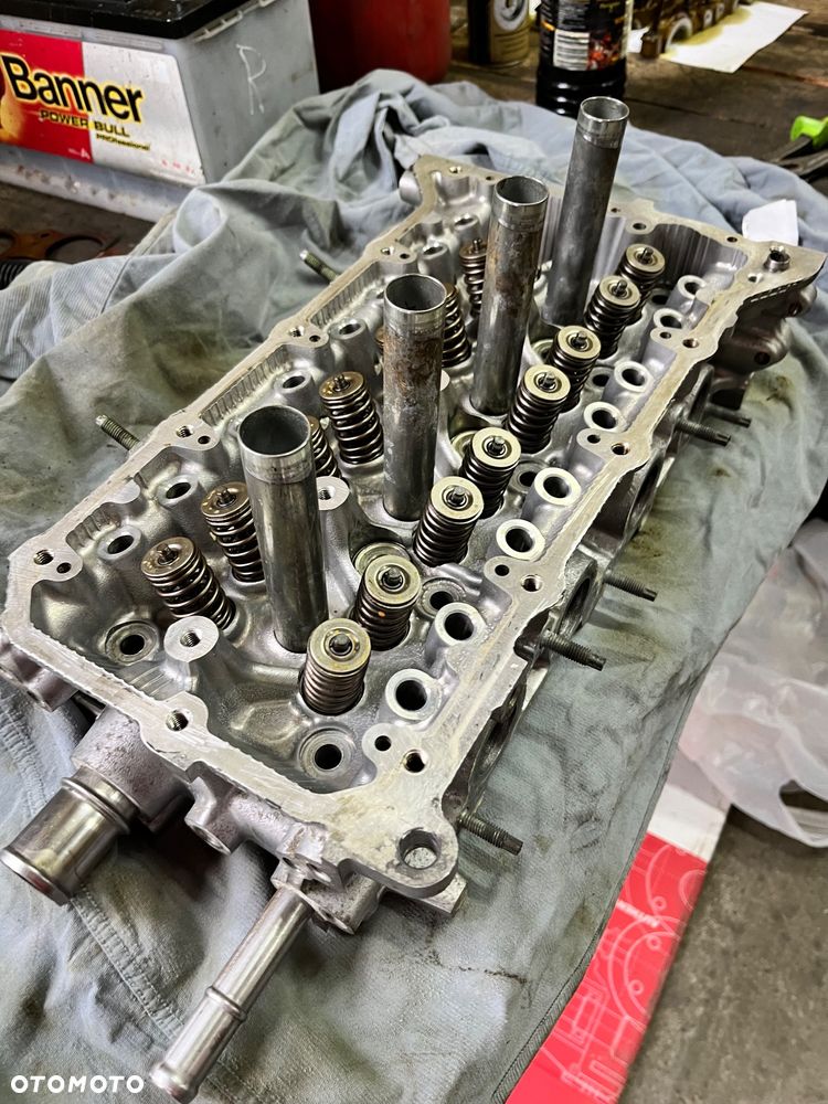 Toyota Prius 1.8 HSD Prestige - 10