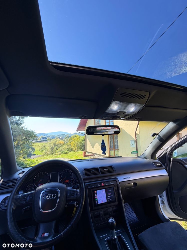 Audi A4 Avant - 27