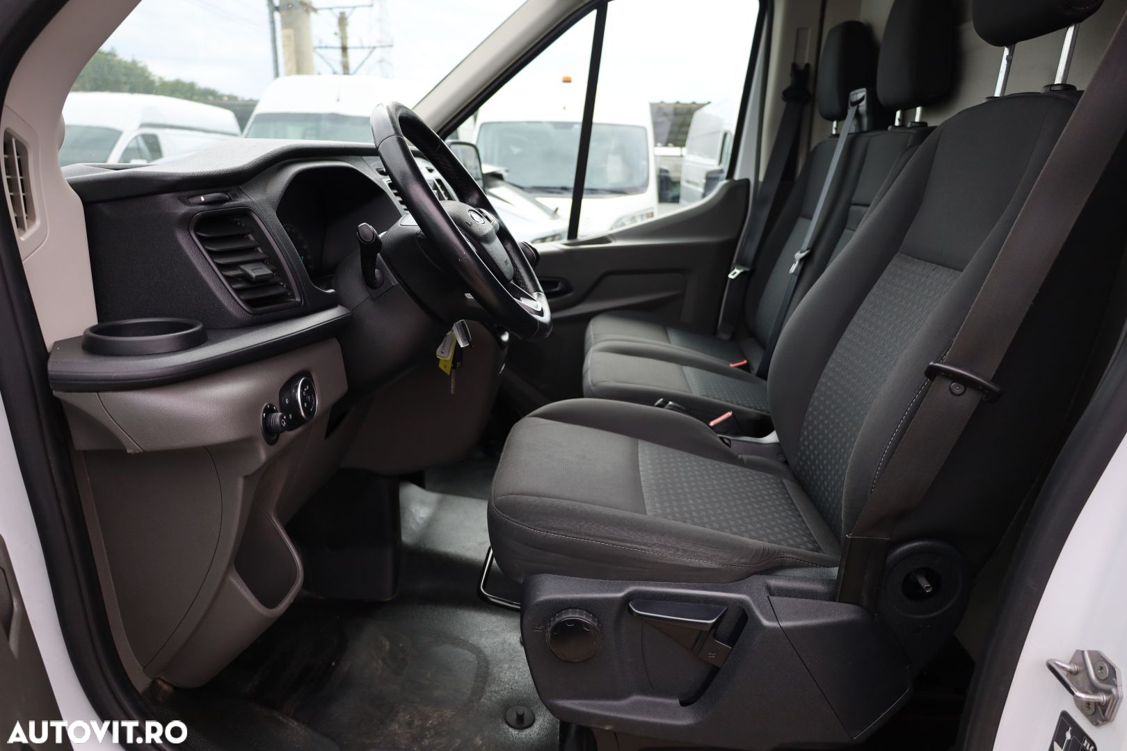 Ford Transit L3H2  2.0 130cp - 10
