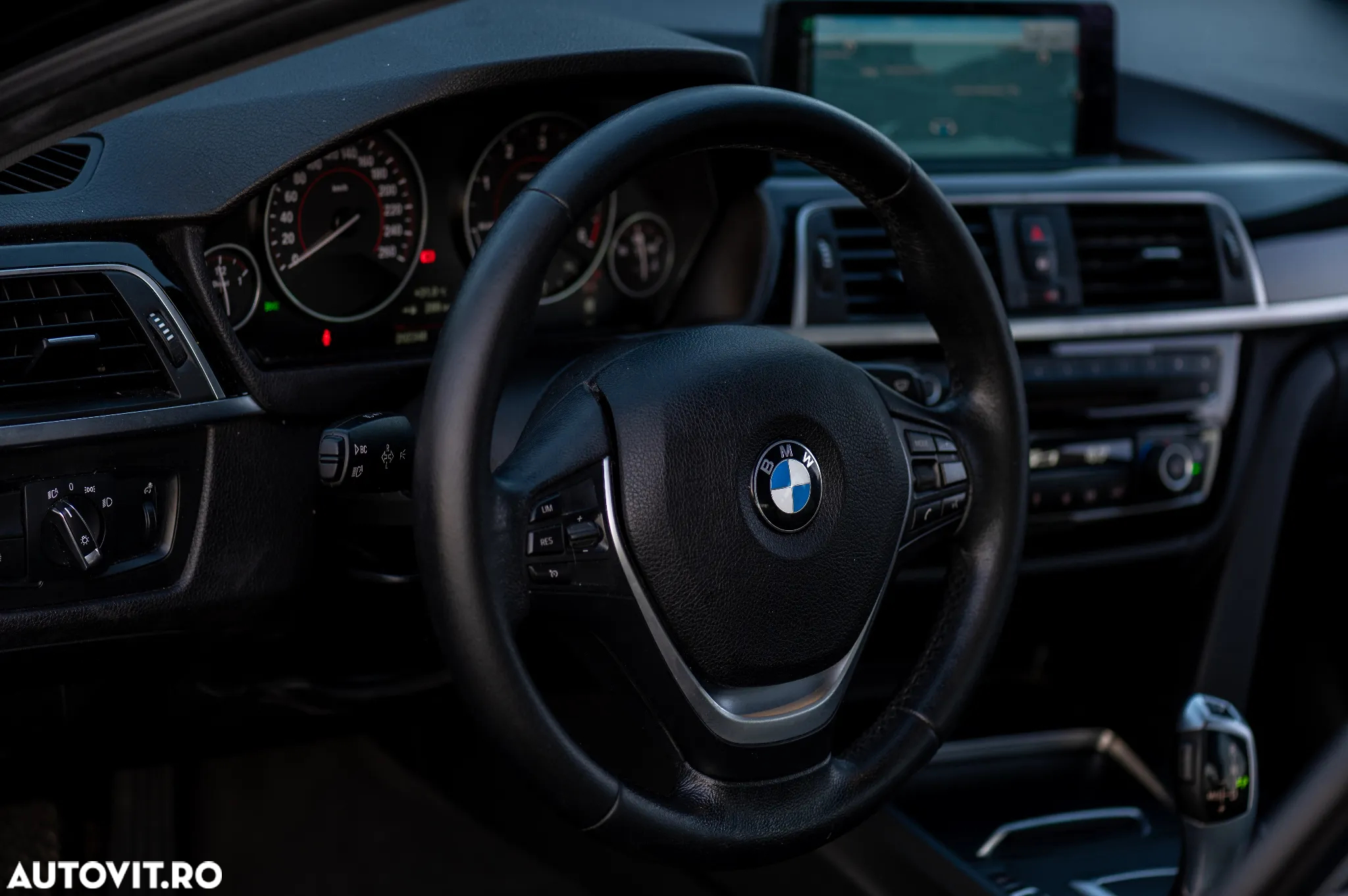 BMW Seria 3 - 10