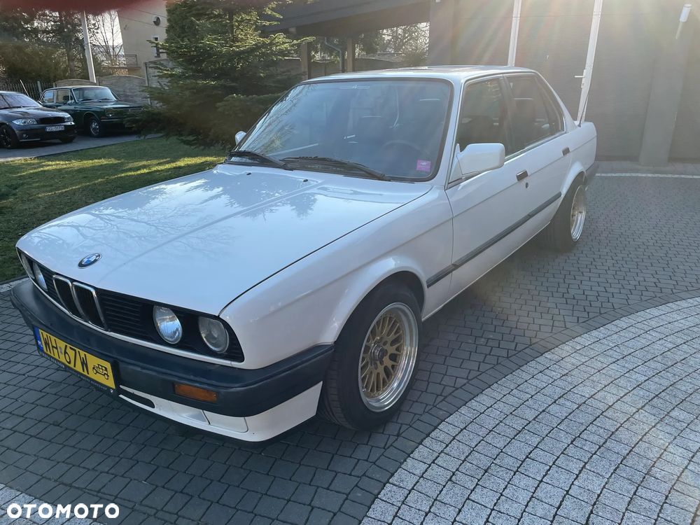 BMW Seria 3 316i - 5