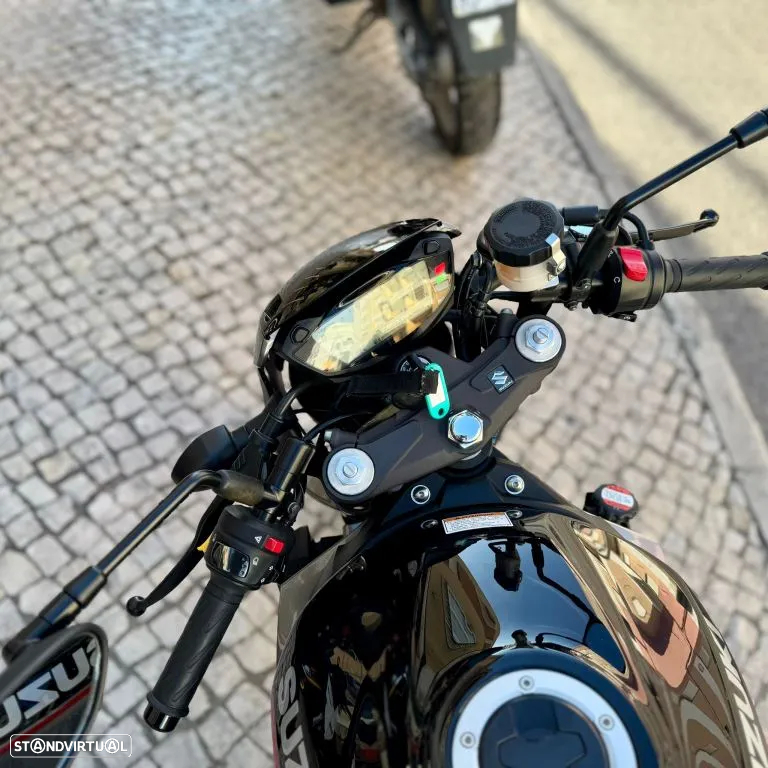 Suzuki SV 650 - 24