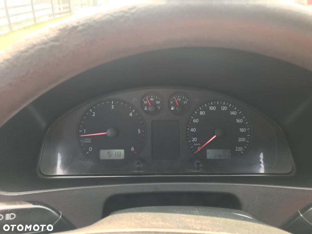 Volkswagen Transporter - 29