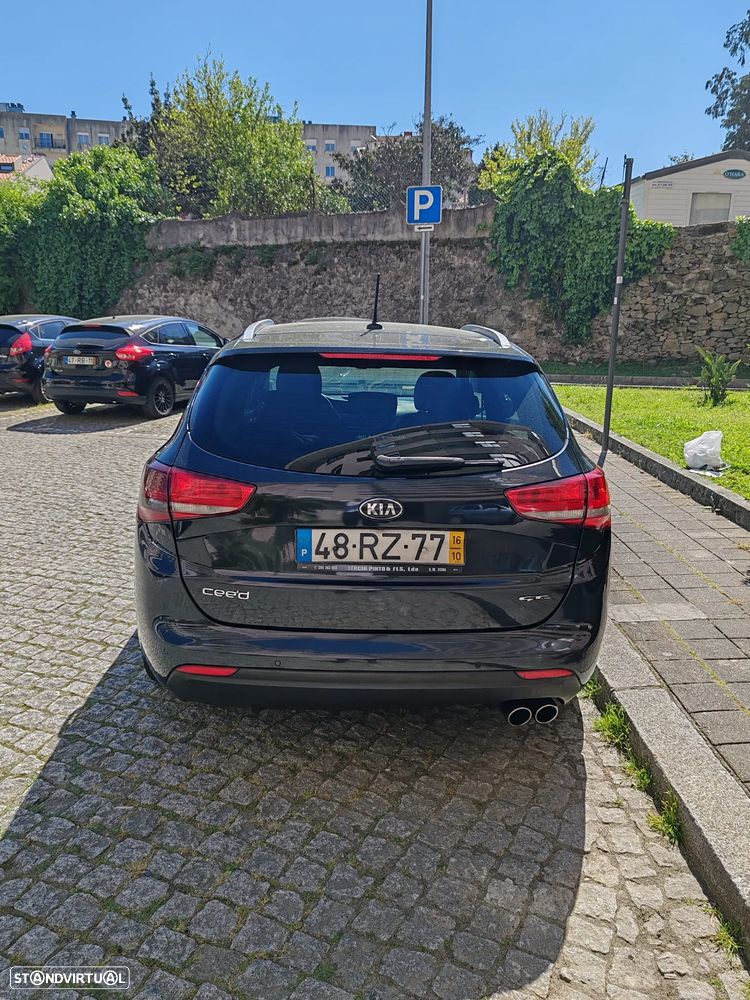 Kia Ceed SW 1.6 CRDi GT Line - 5