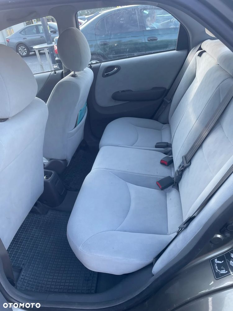 Honda City 1.4 Comfort - 7