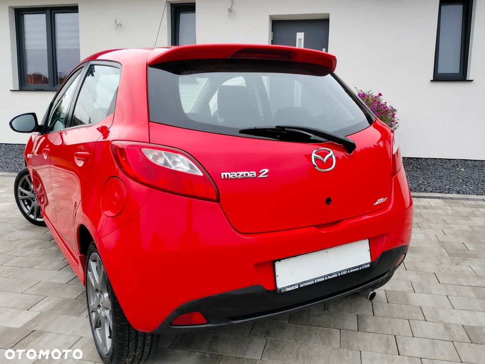 Mazda 2 - 10