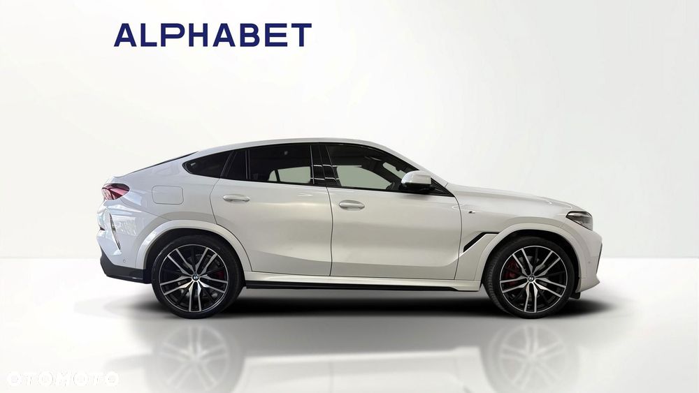 BMW X6 xDrive40d mHEV - 2