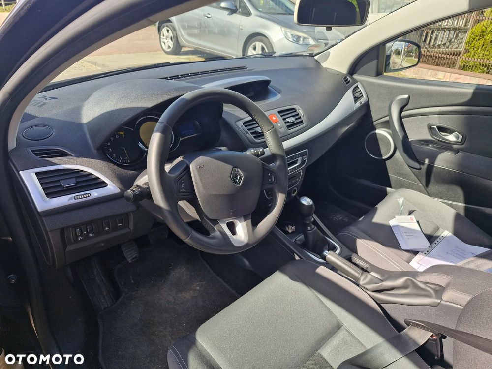 Renault Megane 1.4 16V Alize - 9