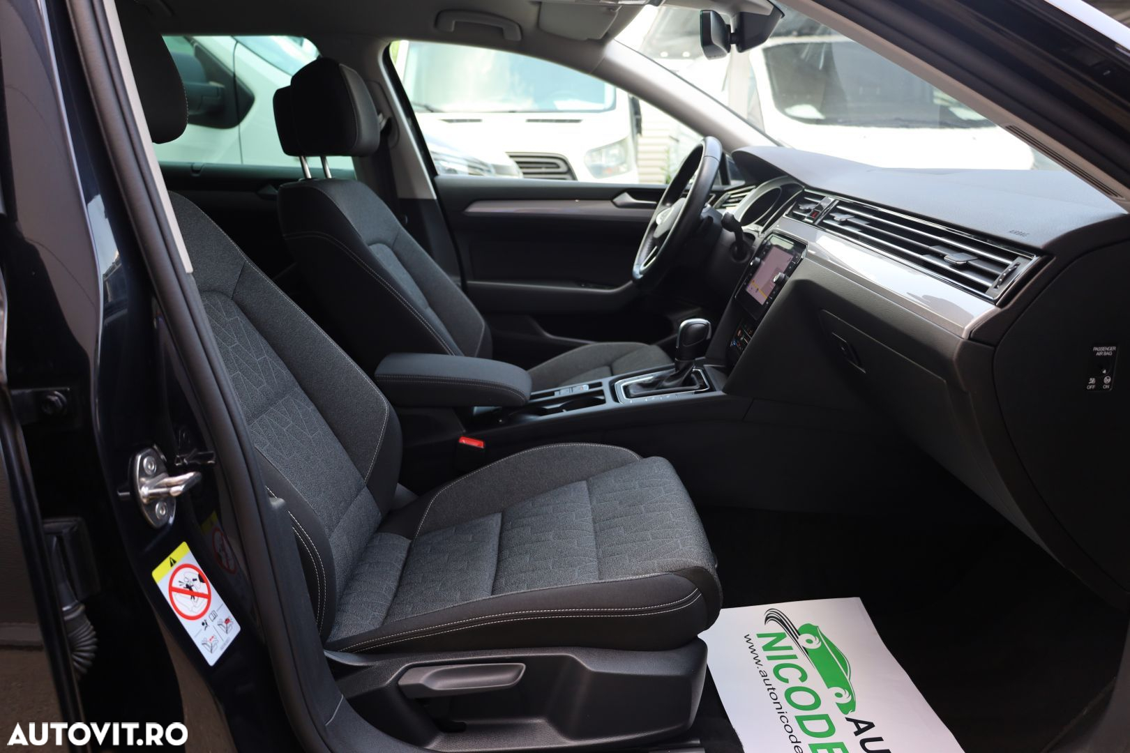 Volkswagen Passat Variant 2.0 TDI DSG Comfortline - 15