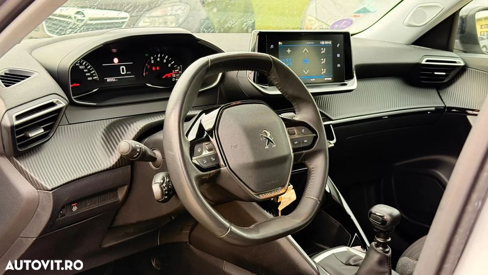 Peugeot 2008 1.2 PureTech BVM6 STT Active Pack - 8