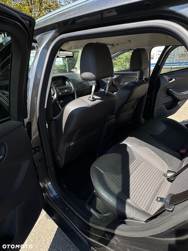 Ford Focus 1.0 EcoBoost Titanium ASS - 22