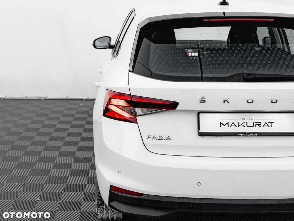 Skoda Fabia 1.0 Ambition - 11
