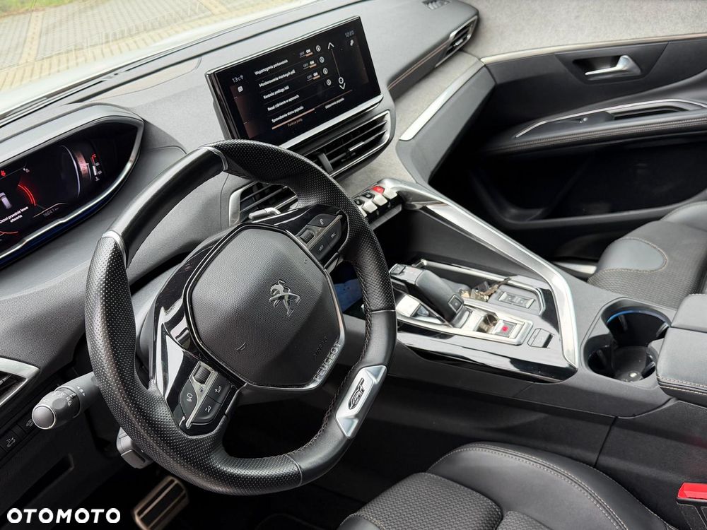 Peugeot 5008 BlueHDi 180 EAT8 GT - 26