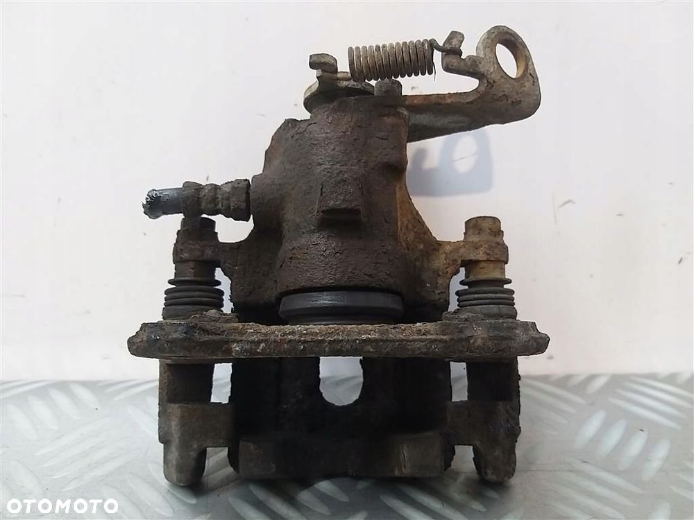 Zacisk hamulcowy tył PRAWY Alfa Romeo GTV 2.0B LUCAS 1994-1999R - 4