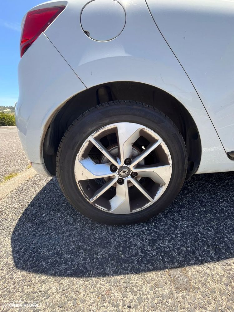 Renault Clio 1.5 dCi Limited EDition - 5
