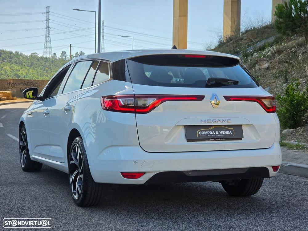 Renault Mégane Sport Tourer ENERGY TCe 100 INTENS - 3