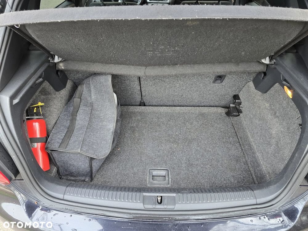 Volkswagen Polo 1.6 TDI Black/Silver Edition - 12