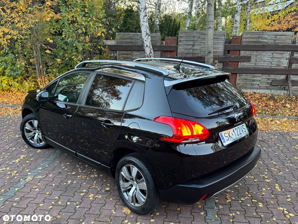 Peugeot 2008 1.2 Pure Tech Style EU6 - 6