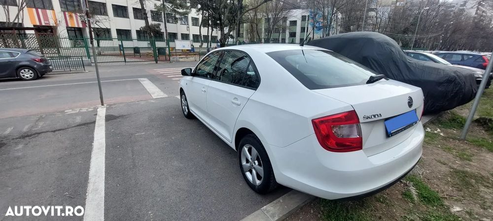 Skoda RAPID 1.2 TSI Active - 7