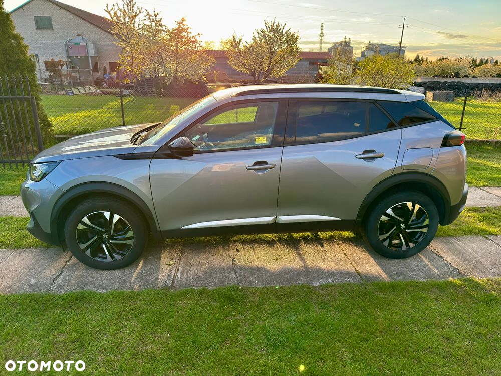 Peugeot 2008 1.2 PureTech Allure S&S EAT8 - 3