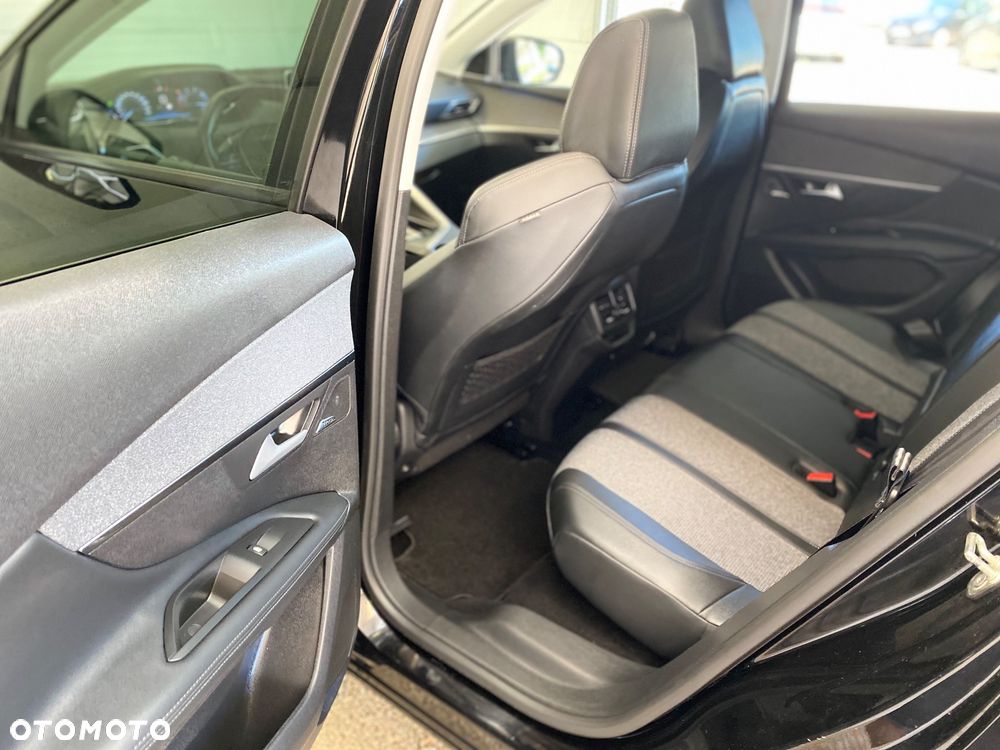 Peugeot 3008 BlueHDi 180 Stop & Start EAT8 Allure - 15