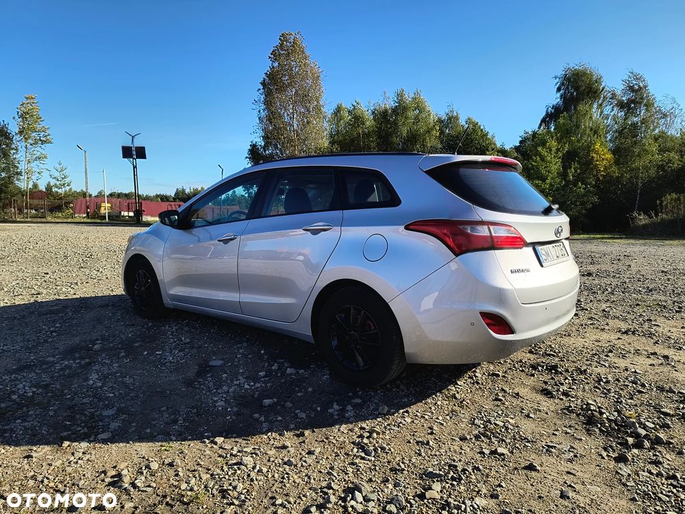 Hyundai i30 1.6 CRDi BlueDrive Classic - 3