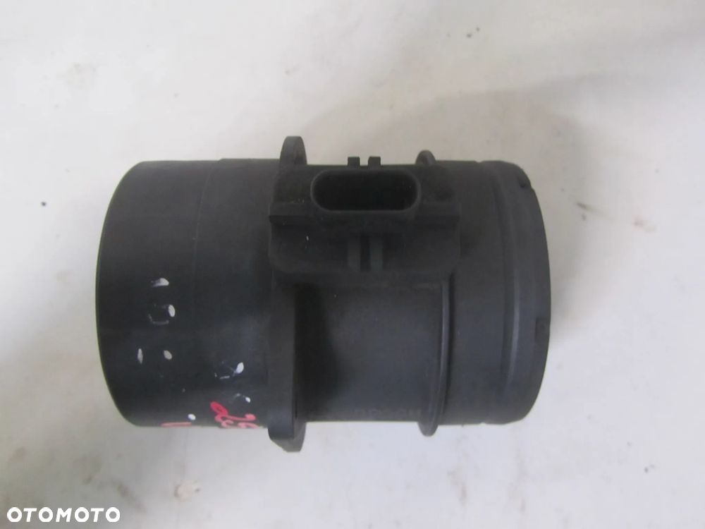 Przepływomierz powietrza 03L906461A Volkswagen Crafter - 2