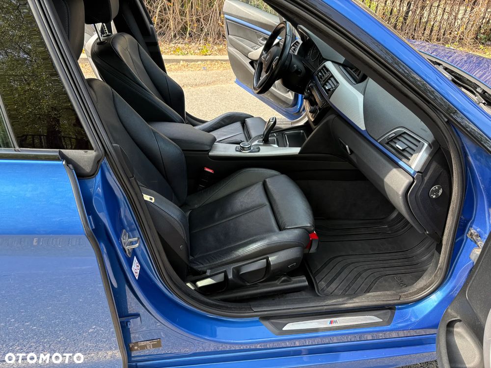 BMW 3GT 320i M Sport - 35