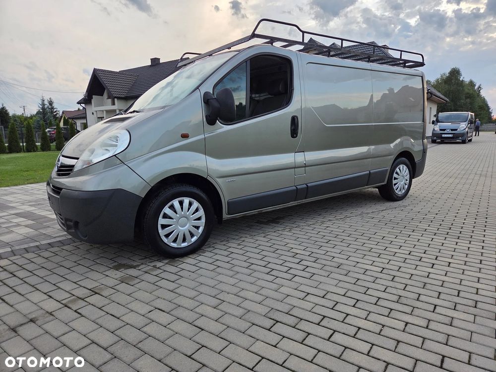 Opel VIVARO LONG KLIMA ORYGINAŁ PRZEBIEG SPRAWNY ZADBANY FULL OPCJA DOPOSAŻONY - 1