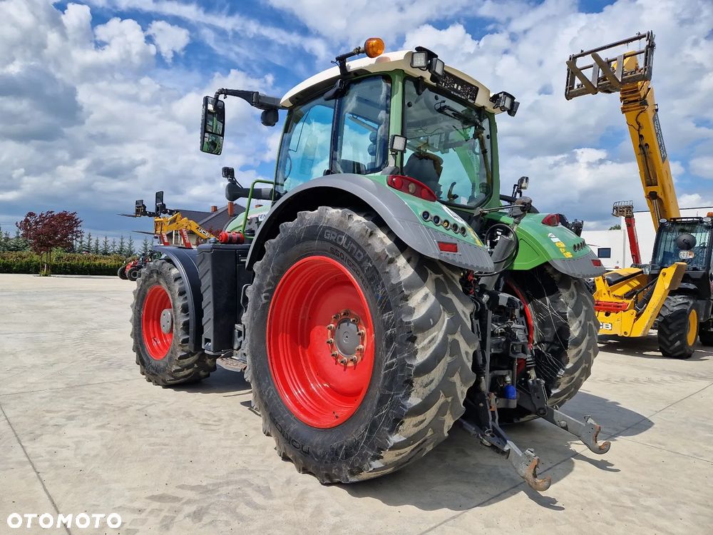 Fendt 724 PROFI PLUS - 9