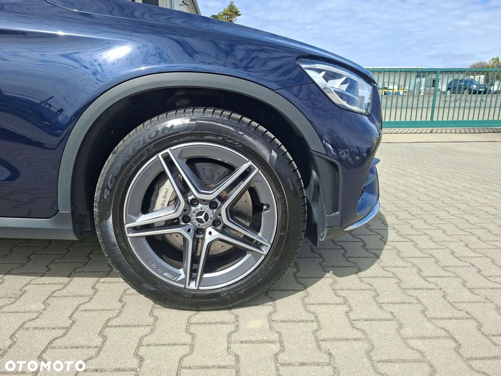 Mercedes-Benz GLC - 15