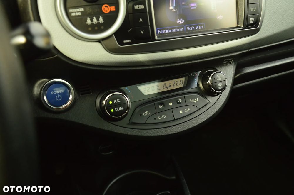 Toyota Yaris - 26