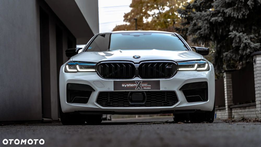 BMW M5 Competition - 10