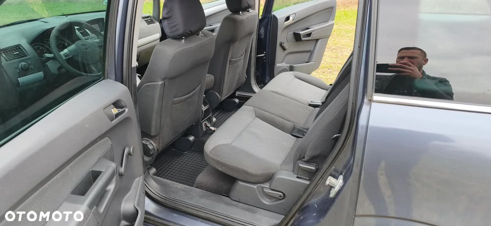 Opel Zafira 1.9 CDTI Edition - 9