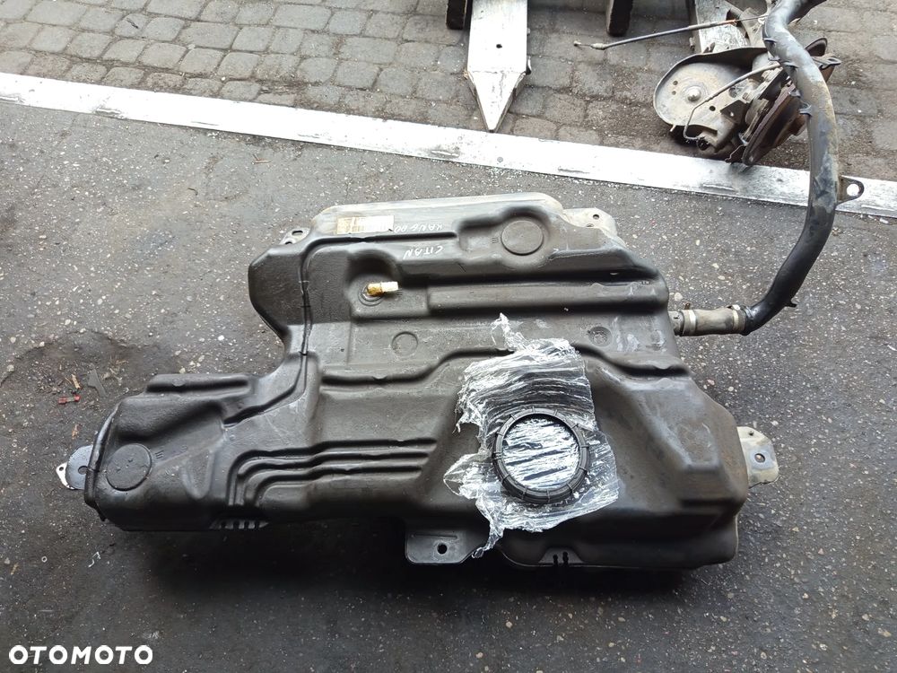 ZBIORNIK PALIWA 1.5DCI MERCEDES CITAN 12- KANGOO 08- - 1